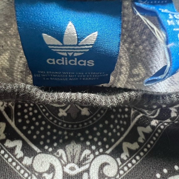 Adidas Originals Pavao Sweater Women's Paisley Pullover - Picture 2 of 3